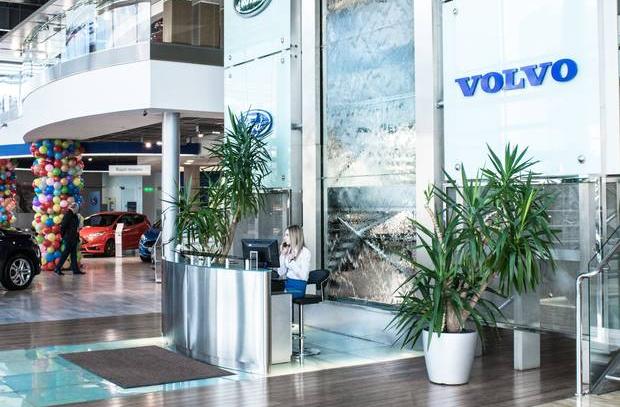 Автосалон Віннер Автомотів Volvo
