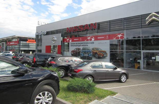 Автосалон Автомир Nissan Fiat