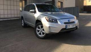 Toyota RAV4 EV 2014
