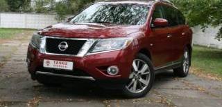 Nissan PATHFINDER 2014 3.5 бензин 4х4