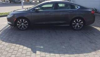 Chrysler 200