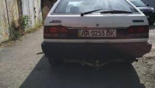 Продам Мазда 323