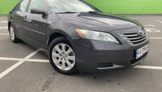 Toyota Camry Hybrid