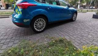 Продаётся! FORD FOCUS - 2017год