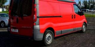 Opel Vivaro A 2010 2.5 дизель