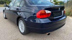 BMW 320i*LIMOUSINE