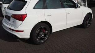 Audi Q5 2010 года