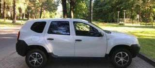 Продам машину Dacia Duster