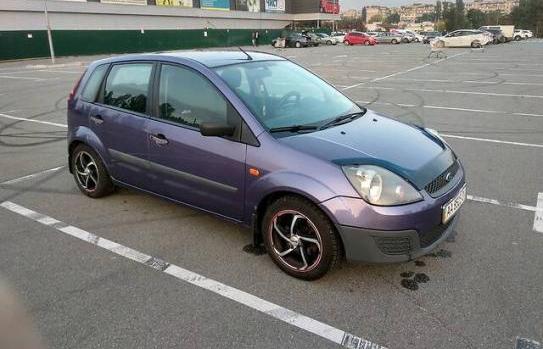 Ford Fiesta 2006г. 1.3 бензин - 3400 грн. в месяц в кредит. Авто в рас