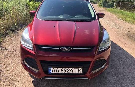 Ford Escape 2015г. 1.6 бензин - 11000 грн. в месяц в кредит. Авто в ра