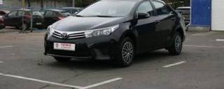 Toyota Corolla 2014 1.3 бензин МКПП