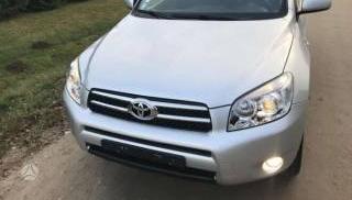 Toyota RAV4
2.2
