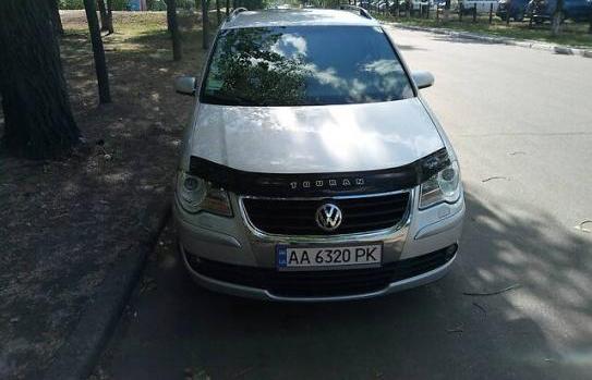 Volkswagen Touran 2008г. 1.6 газ/бензин - 6600 грн. в месяц в кредит