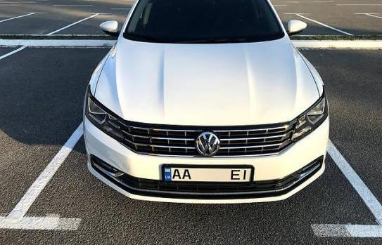 Volkswagen Passat 2016г. 1.8 бензин - 10700 грн. в месяц в кредит