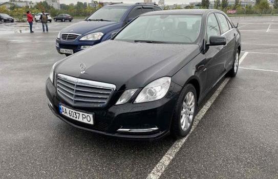 Mercedes-benz E200 2012г. 1.8 газ/бензин - 11100 грн. в месяц в кредит