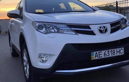Toyota Rav4 2013г. 2.3 дт - 14900 грн. в месяц в кредит