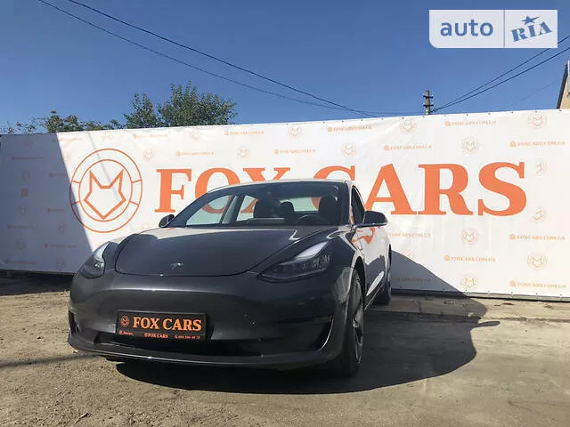 Tesla Model 3, 2018 г.в.
