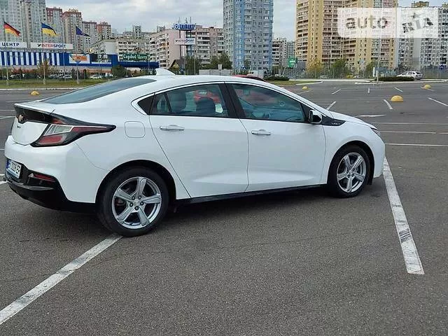 Chevrolet Volt, 2015 г.в.