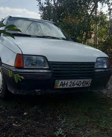 Opel Kadett, 1985 г.в.