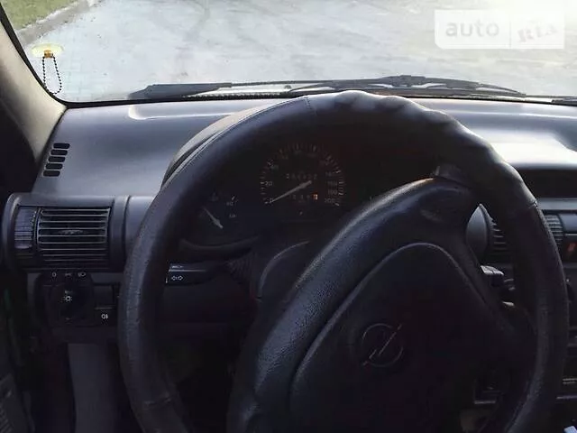 Opel Corsa, 1997 г.в.