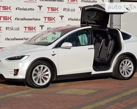 Tesla Model X, 2018 г.в.