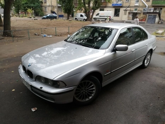 BMW 5 Series, 2000 г.в.