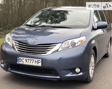 Toyota Sienna, 2014 г.в.