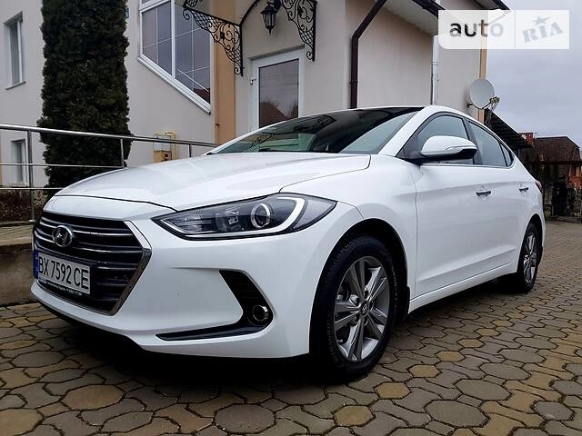 Hyundai Elantra, 2018 г.в.