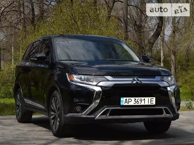 Mitsubishi Outlander, 2019 г.в.