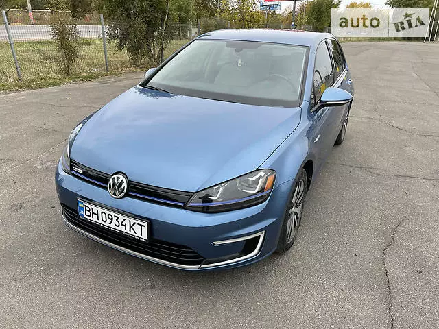Volkswagen e-Golf, 2015 г.в.