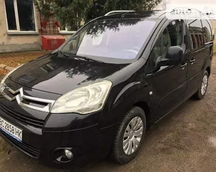Citroen Berlingo пасс., 2011 г.в.