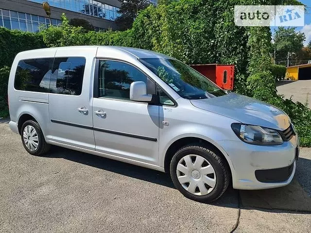 Volkswagen Caddy пасс., 2013 г.в.