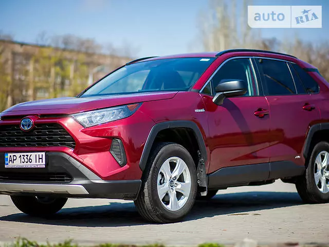 Toyota RAV4, 2019 г.в.