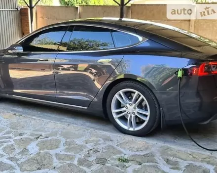Tesla Model S, 2014 г.в.
