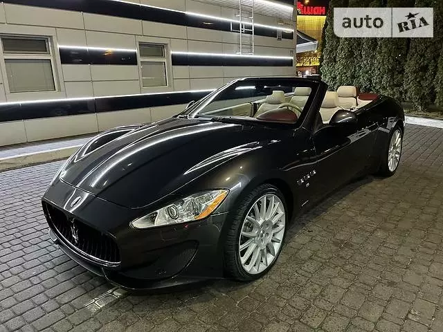 Maserati GranCabrio, 2010 г.в.