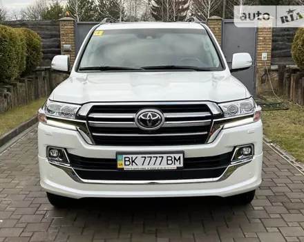 Toyota Land Cruiser 200, 2019 г.в.