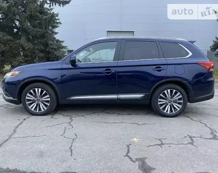 Mitsubishi Outlander, 2019 г.в.