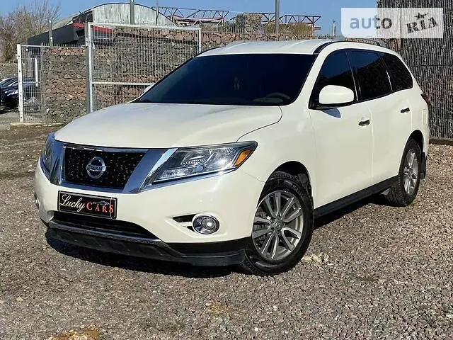 Nissan Pathfinder, 2015 г.в.