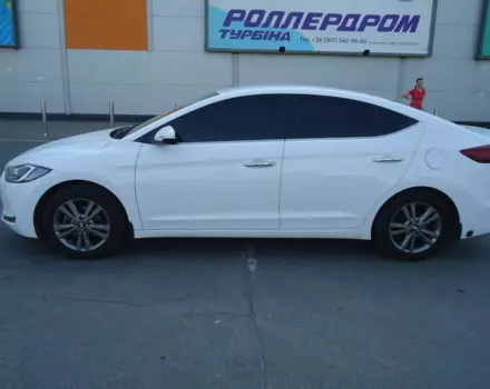 Hyundai Elantra, 2018 г.в.