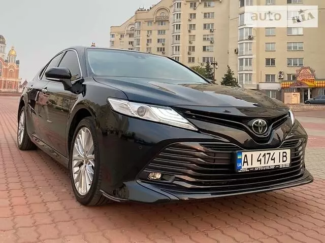 Toyota Camry, 2018 г.в.