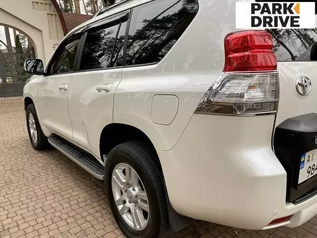 Toyota Land Cruiser Prado 150, 2010 г.в.