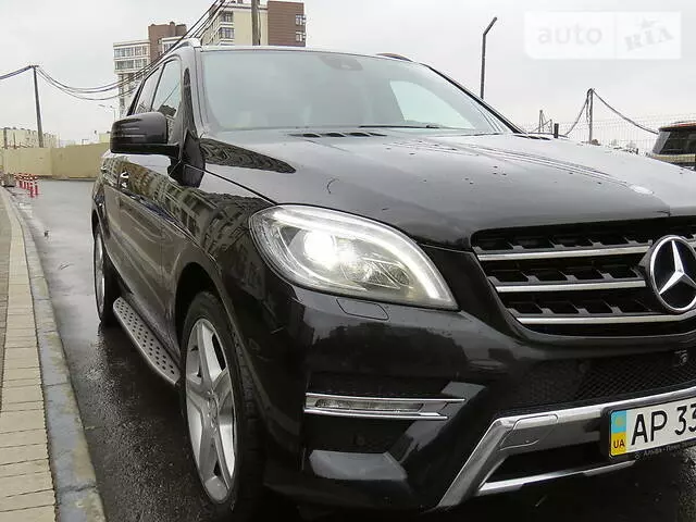 Mercedes-Benz ML 350, 2013 г.в.