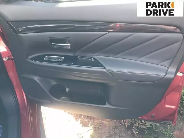 Mitsubishi Outlander, 2017 г.в.