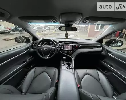 Toyota Camry, 2018 г.в.