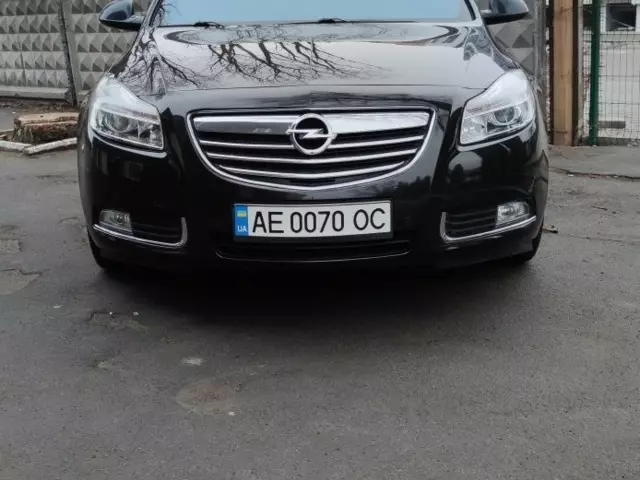 Opel Insignia, 2011 г.в.