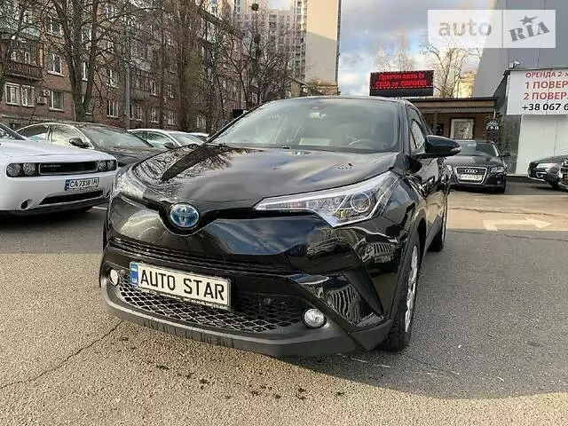 Toyota C-HR, 2019 г.в.