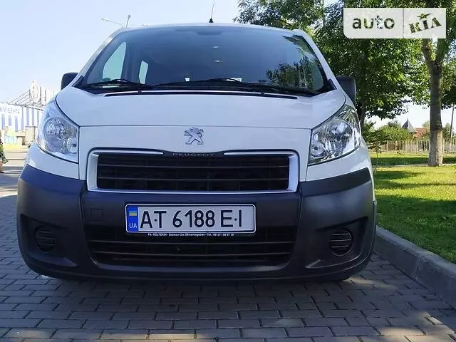 Peugeot Expert пасс., 2013 г.в.
