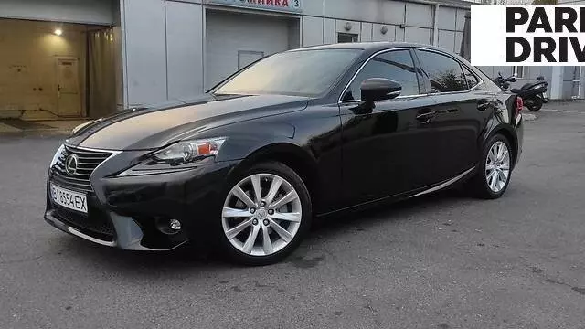 Lexus IS, 2015 г.в.