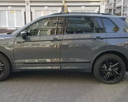 Volkswagen Tiguan, 2021 г.в.