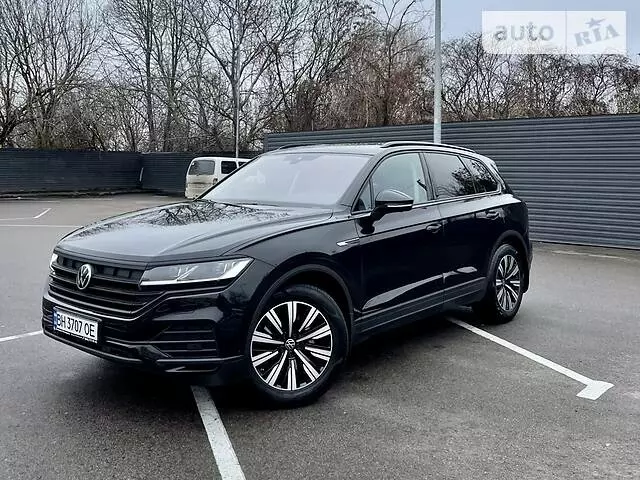Volkswagen Touareg, 2021 г.в.